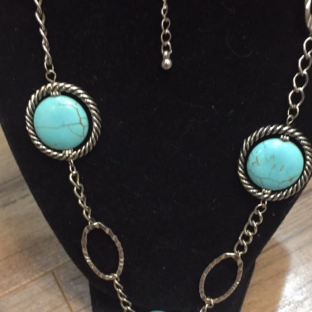 Necklace - Picture 4 of 4